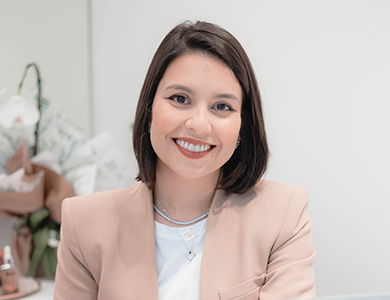 Dra. Ludmila Pedrosa Ginecologia e Obstetrcia
