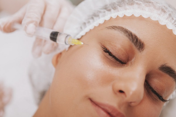 Preenchimento Facial: descubra o segredo para uma pele jovem e radiante!